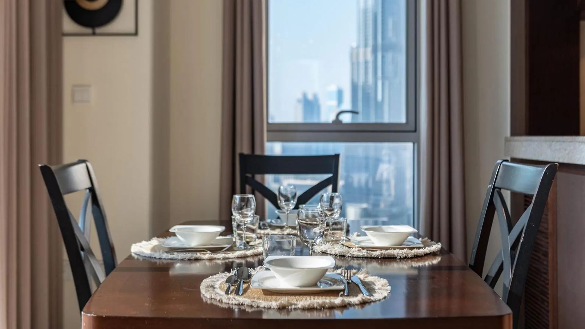 Luxury 1-Bedroom Apartment With Burj Khalifa View Dubai 0*,